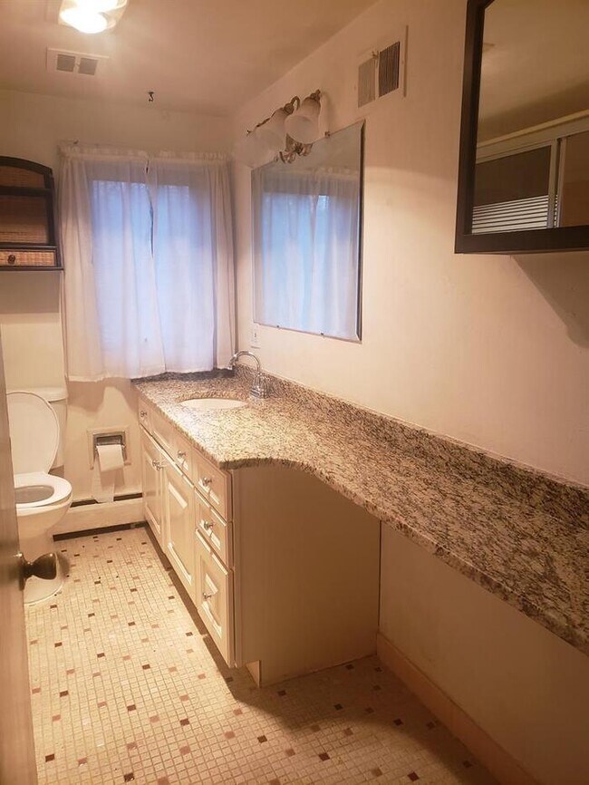 Building Photo - 718 Winchester Road, Broomall, PA, 19008