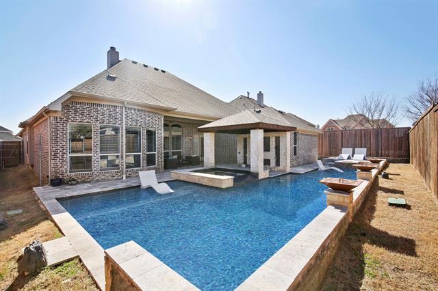 Building Photo - 13732 Eleanor Ave