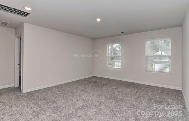 Building Photo - 4104 Armstrong Farm Dr