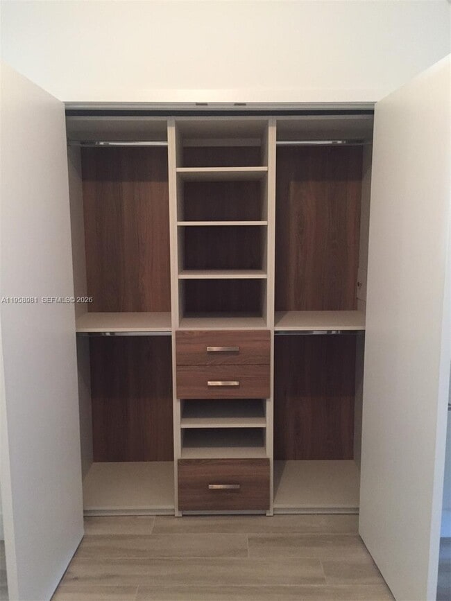 Building Photo - 2900 NE 7th Ave