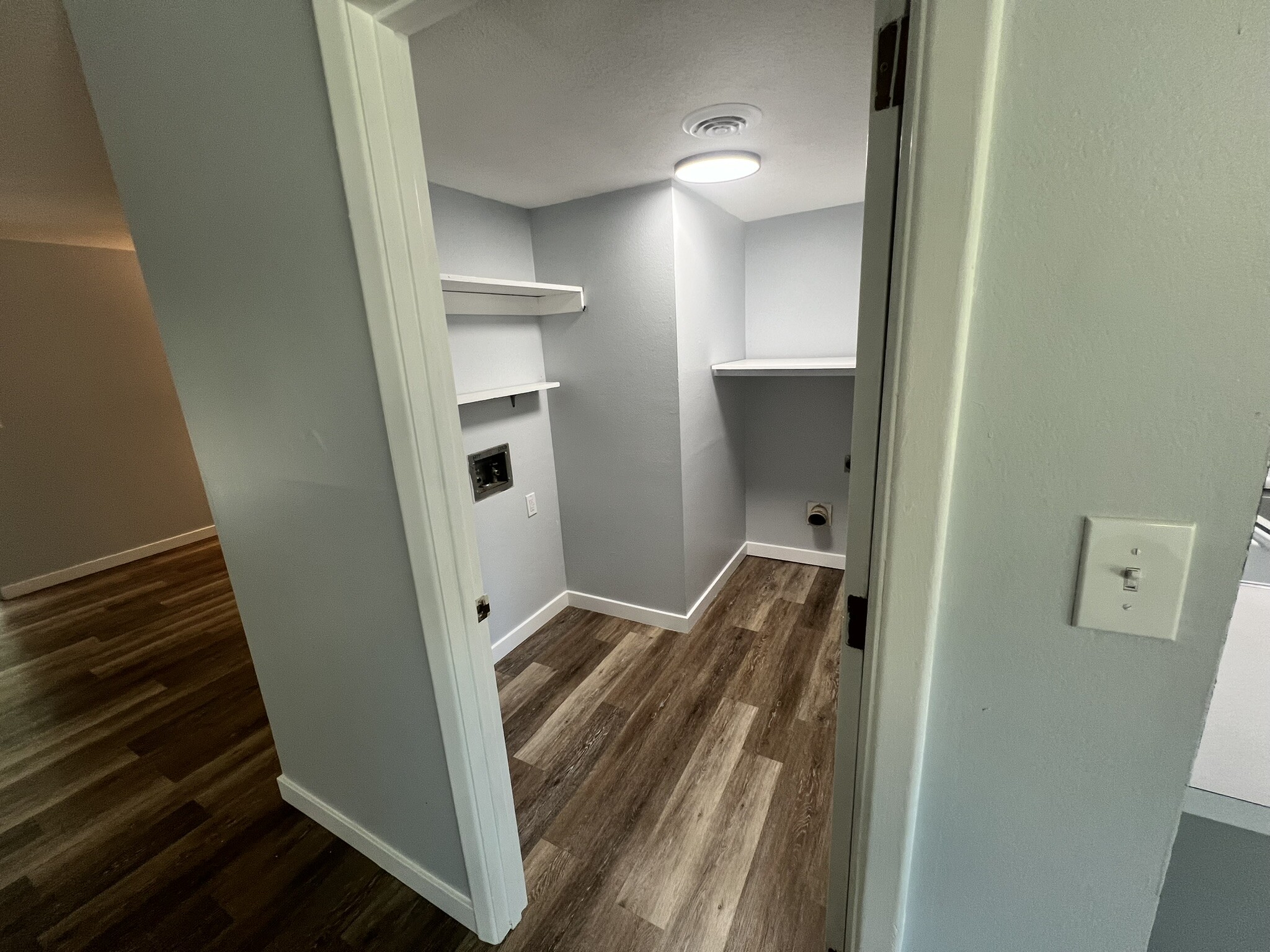 Building Photo - 1100 Skyland Dr