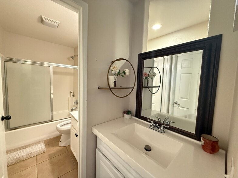 Building Photo - 13275 Brass Ring Ln