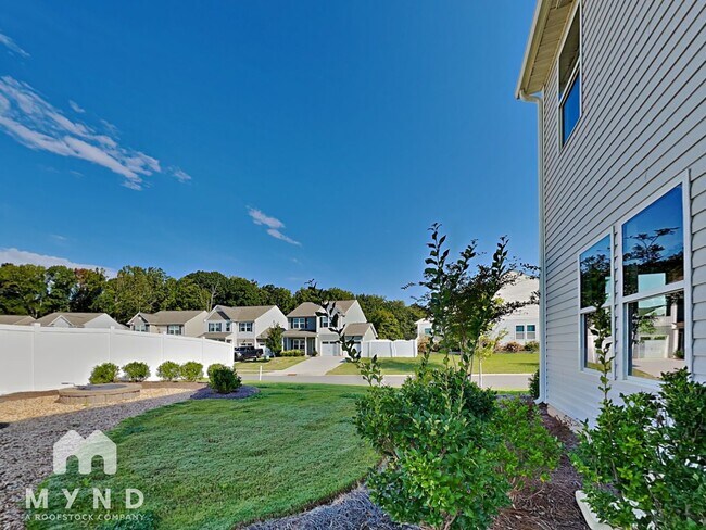 Building Photo - 237 Fesperman Cir