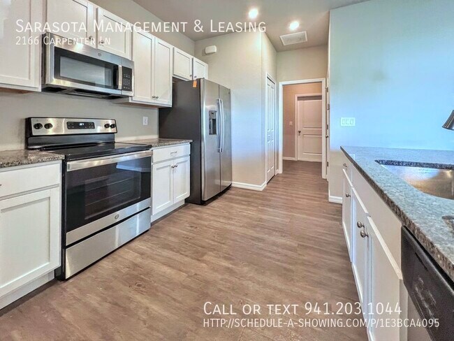 Building Photo - 2166 Carpenter Ln