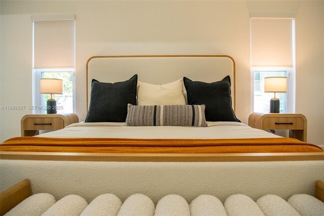 Building Photo - 1010 Joyce Ct