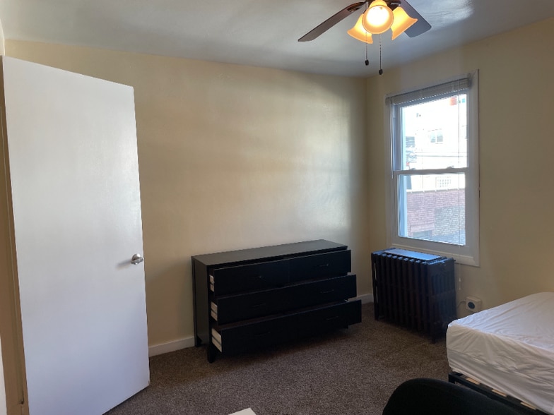 Building Photo - 4307 Milgate St