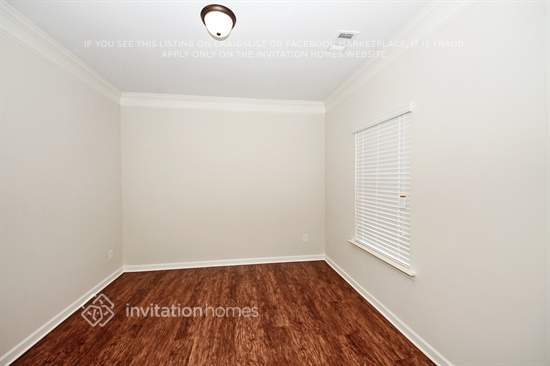 Building Photo - 4112 Oak Field Dr