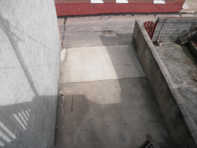 Building Photo - 33 N Milton Ave