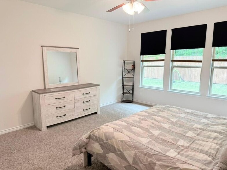Building Photo - 4103 Rim Trl