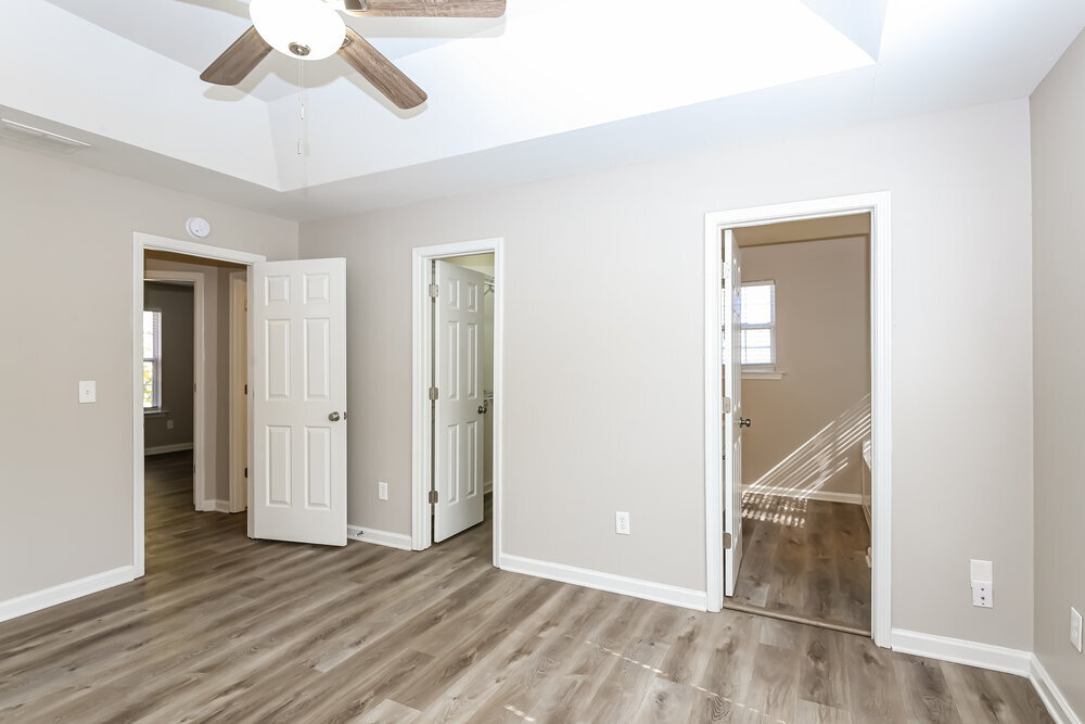 Building Photo - 3846 Kenner Dr SW