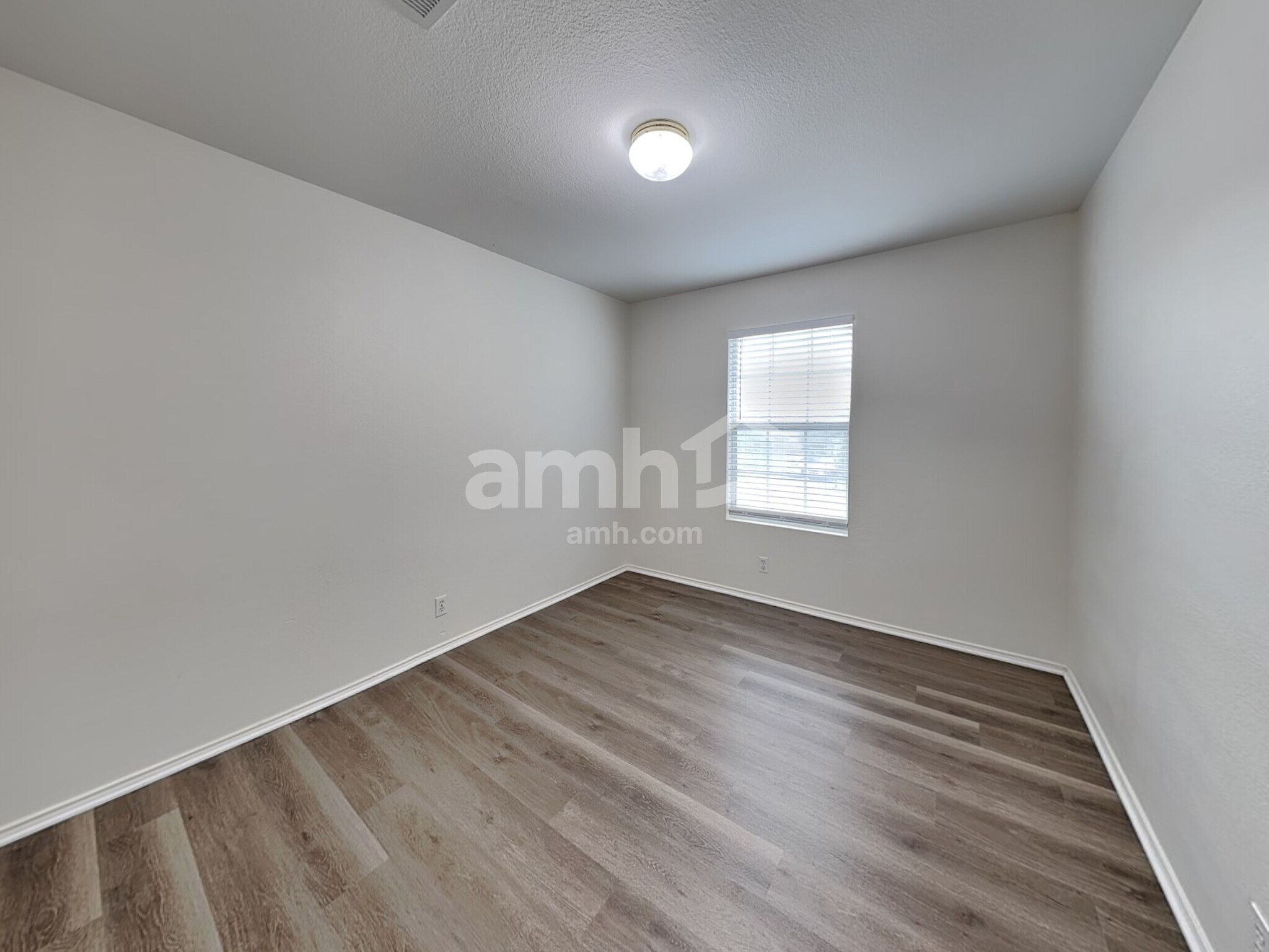 Building Photo - 3500 Banda Ln