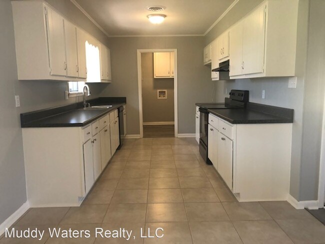 Building Photo - 3 br, 2 bath House - 2313 Evergreen St