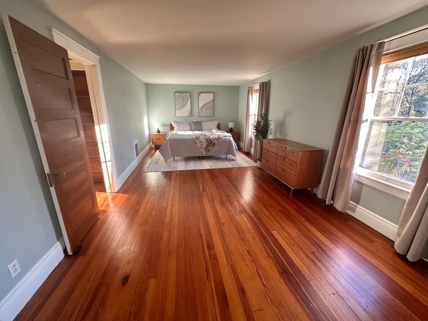 Building Photo - 608 Ackerman Ave