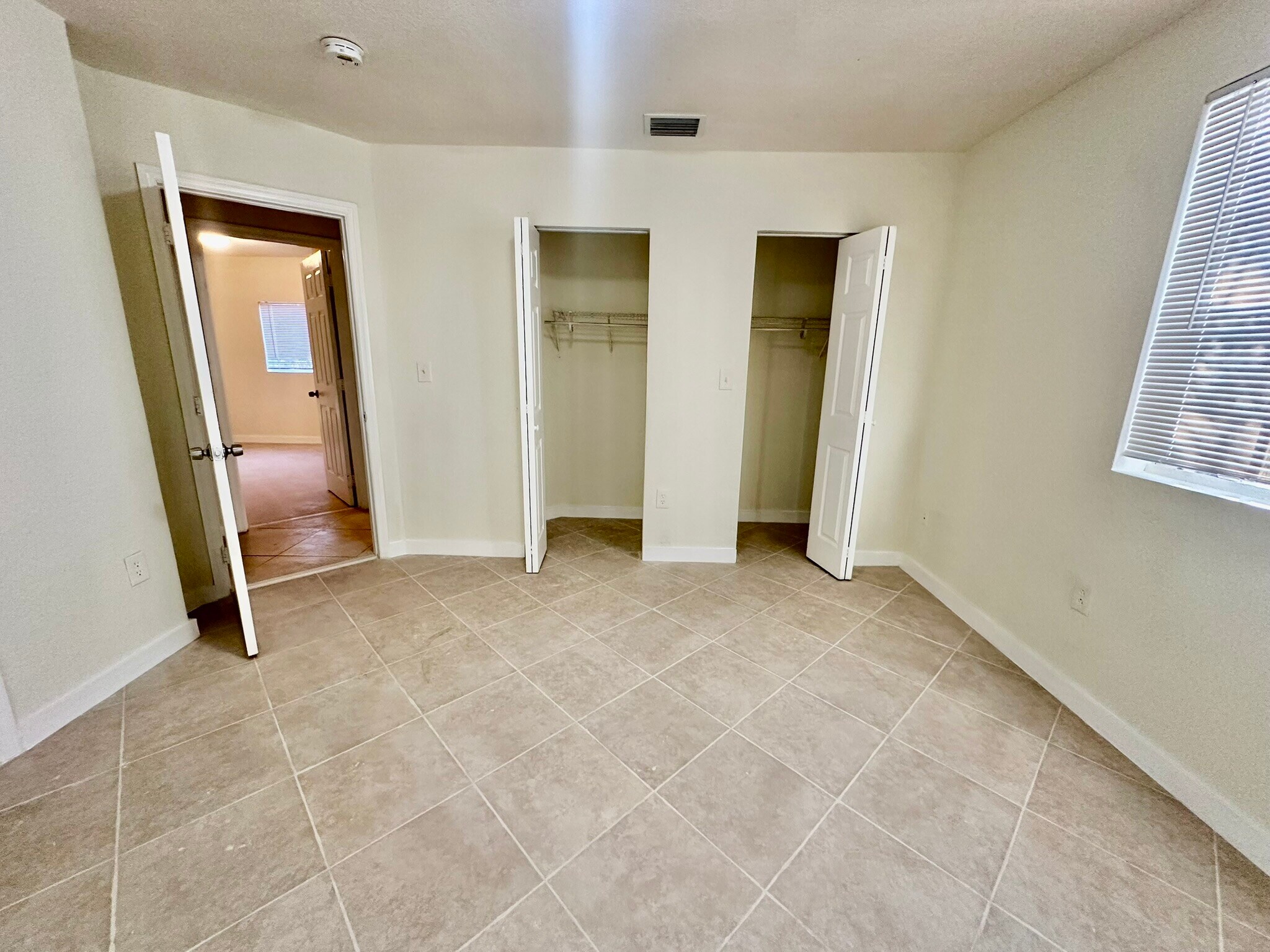 Building Photo - 6322 NW 1st Pl