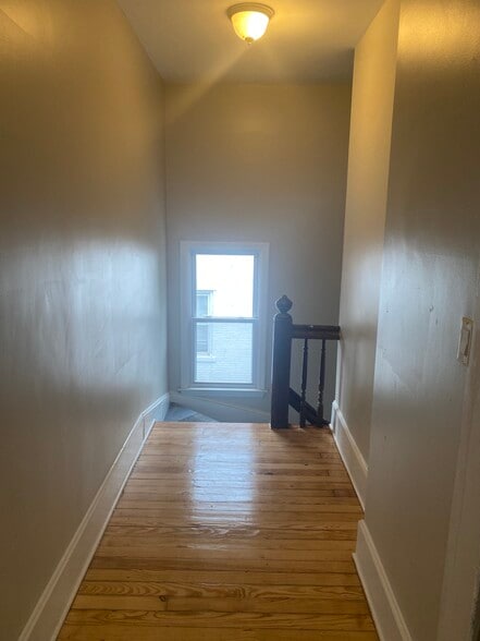 Building Photo - 134 Shelton Ave