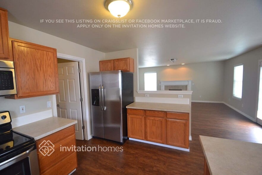 Building Photo - 15014 95th Ave E