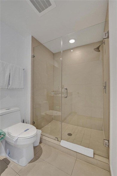 Building Photo - 4111 S Ocean Dr