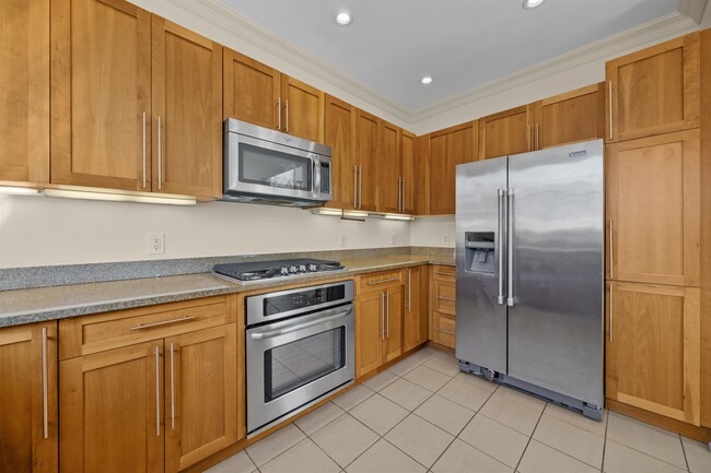 Building Photo - 1 Intrepid Pl