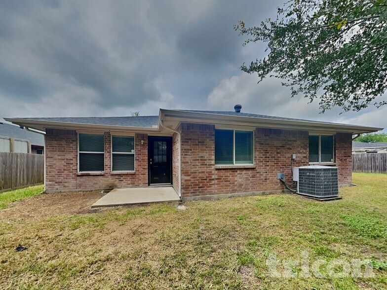 Building Photo - 1602 Canary Island Ct