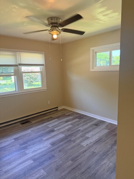 Building Photo - 3206 Elmwood Ave