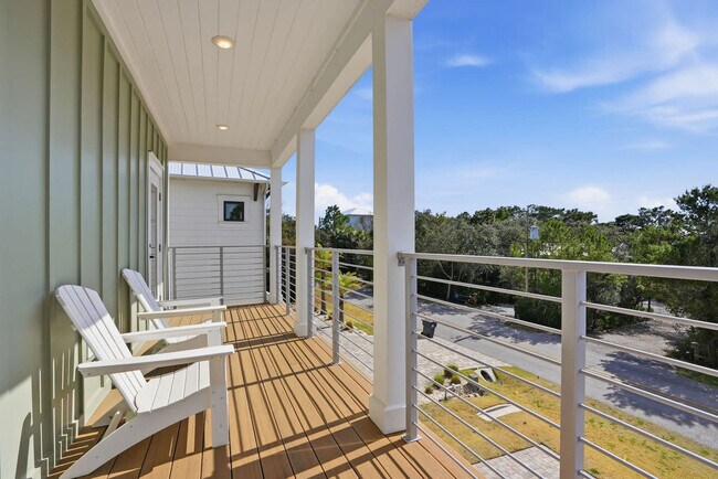 Building Photo - 120 Dune Dr