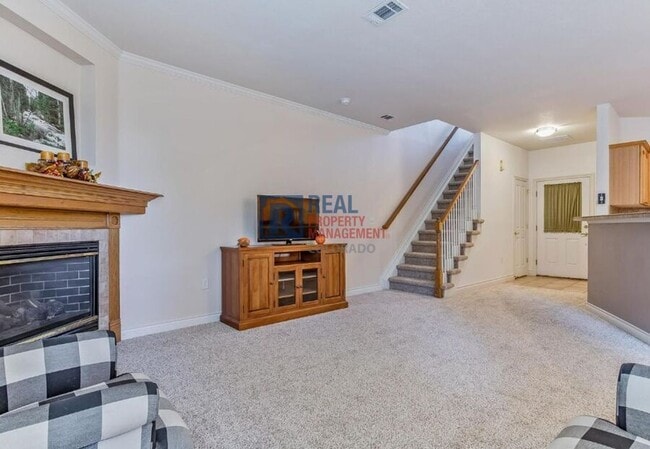 Building Photo - 8345 S Garland Cir