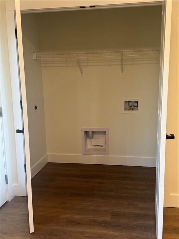 Building Photo - 114 McWhirter Pl