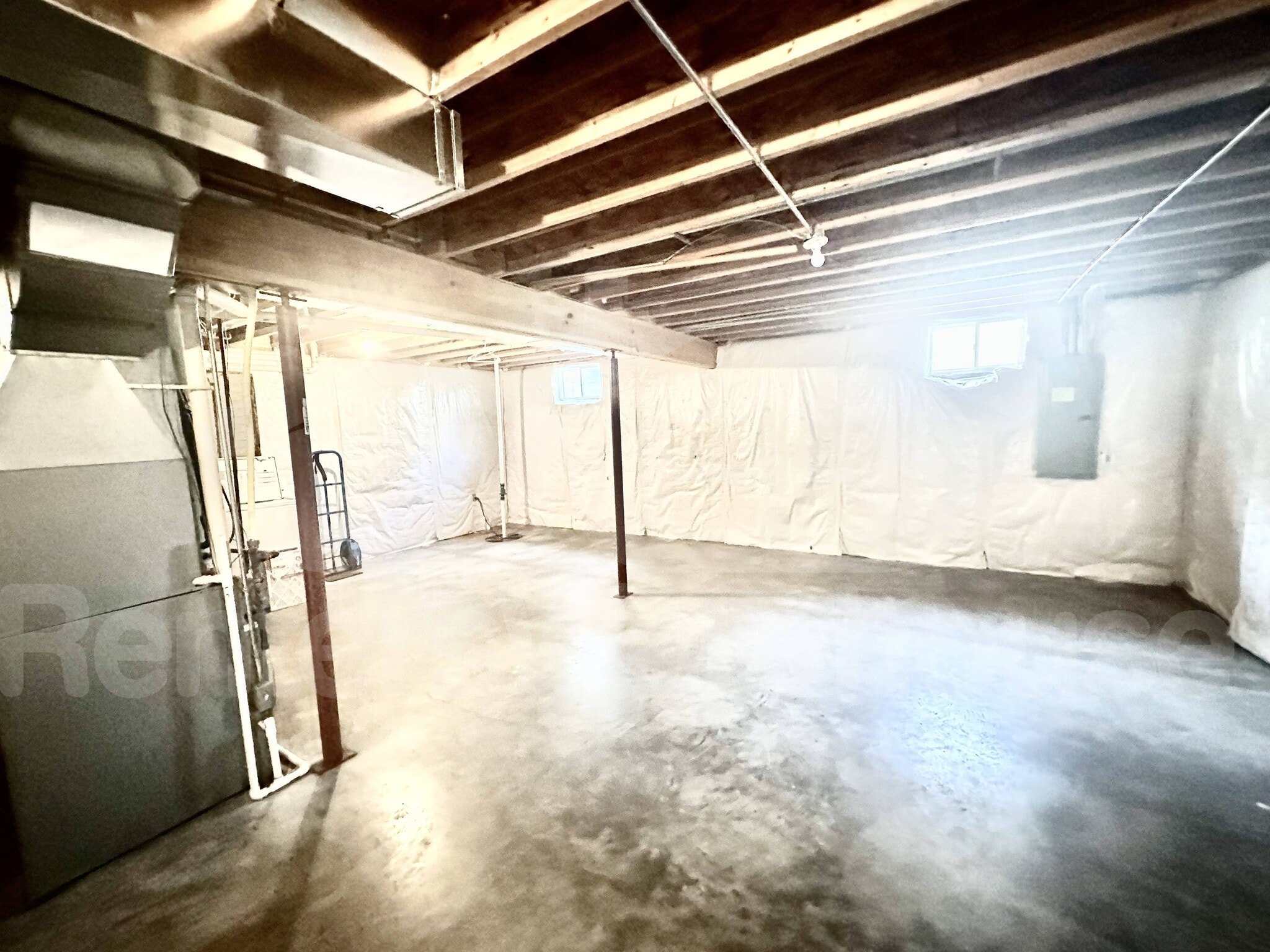 Building Photo - 2144 SE 6th St