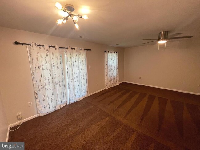 Building Photo - 2233 Anvil Ln
