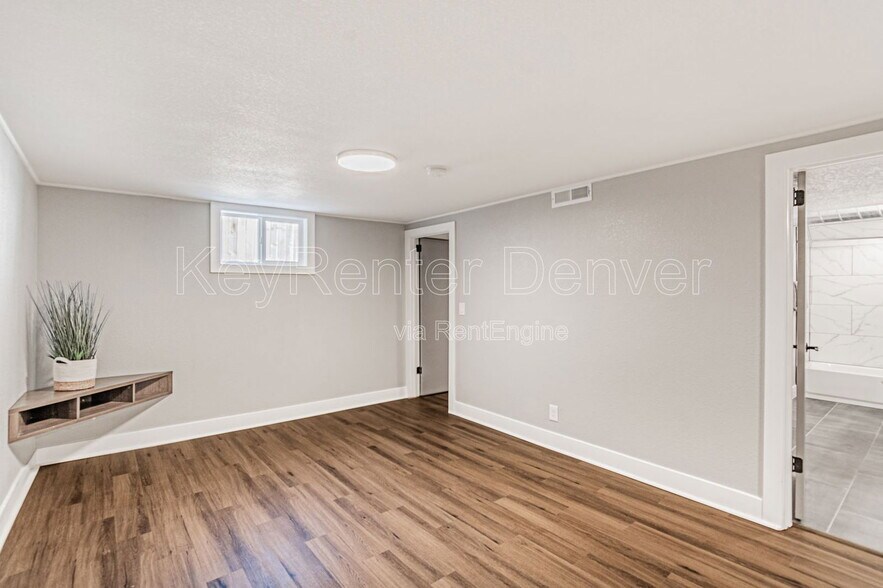 Building Photo - 6636 Depew St