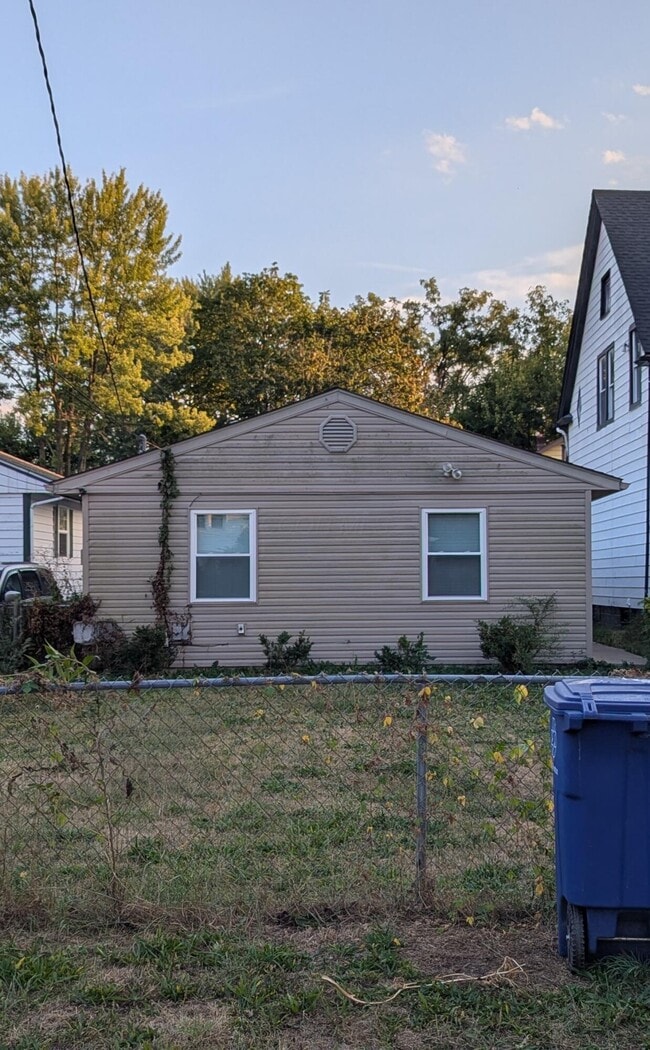 Building Photo - 1576-1578-1578 Minnesota Ave