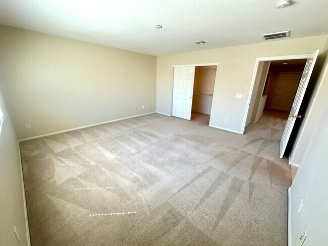 Building Photo - 7607 Pioneer Ranch Ave