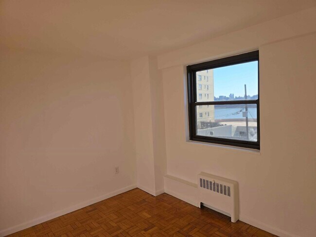 Building Photo - 6515 JFK Blvd E