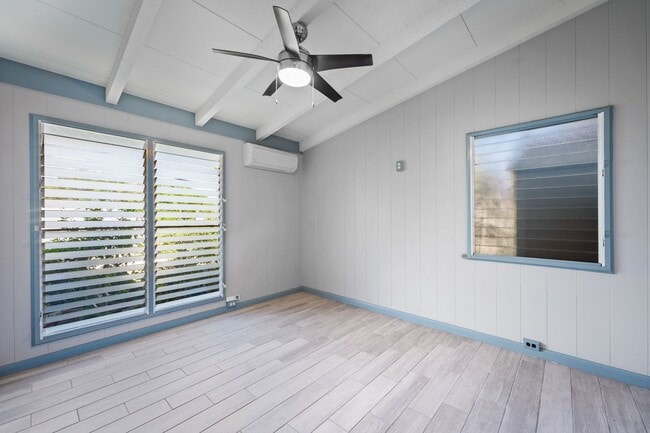 Building Photo - BK-1287