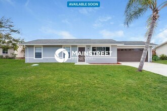 Building Photo - 3 Bedroom Pet-Friendly Home in Fort Myers,...