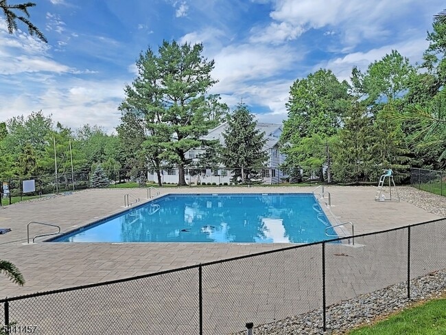 Building Photo - 29 Encampment Dr