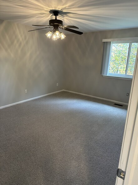 Building Photo - 50212 N Horst Ct