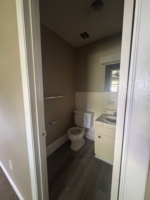 Building Photo - 3214 Tallywood Dr