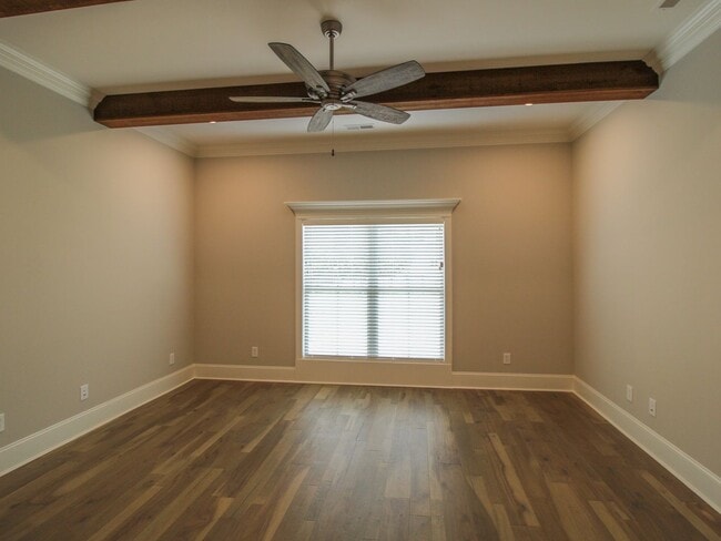 Building Photo - Fabulous Home in Canebrake