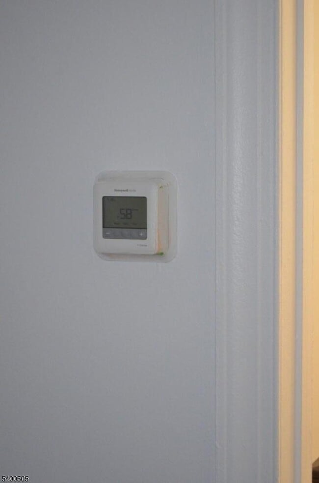 Building Photo - 14 Fremont St