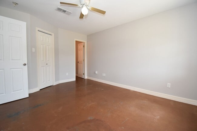 Building Photo - 3 Bedroom 2 Bath Home in Ruston