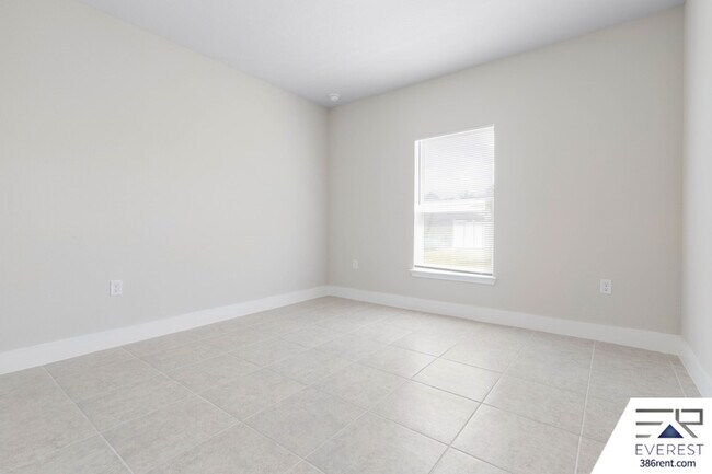 Building Photo - 34 Burnell Dr