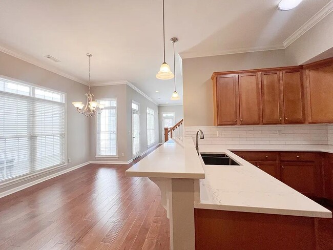 Building Photo - 107 Olde Towne Dr