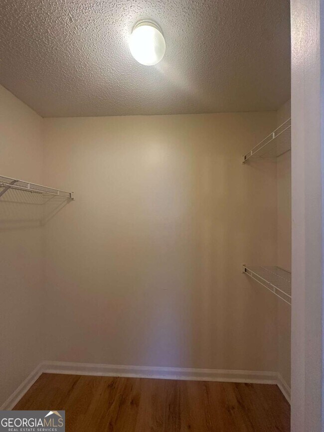 Building Photo - 471 Eagles Crossing Cir