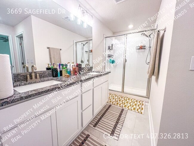 Building Photo - 3669 Sagefield Dr