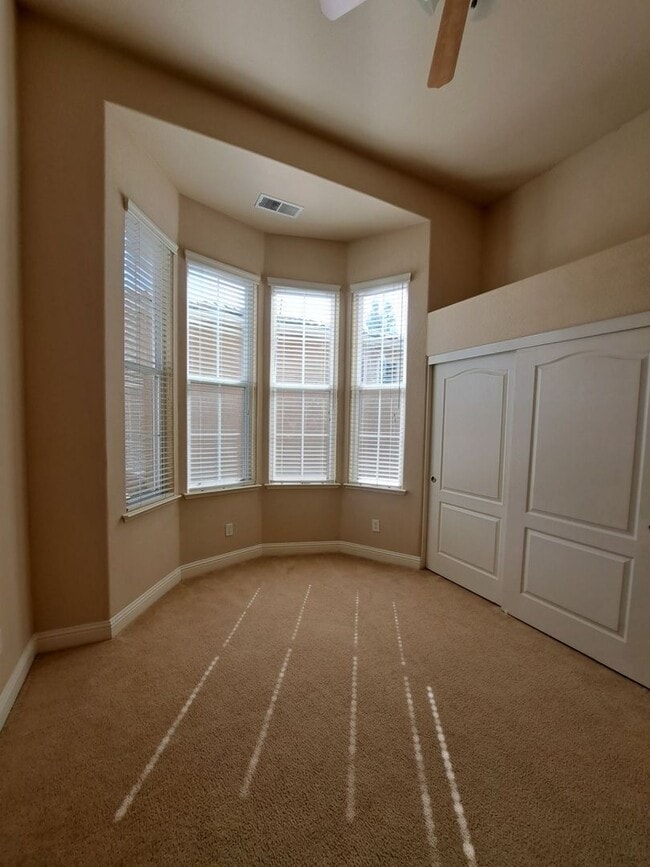 Building Photo - Charming 4 Bedroom House To Call Home -  $...