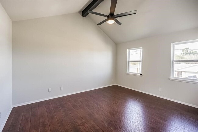 Building Photo - 37 San Jacinto Dr