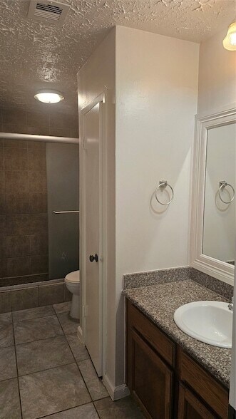 Building Photo - 2610 Strait Ln