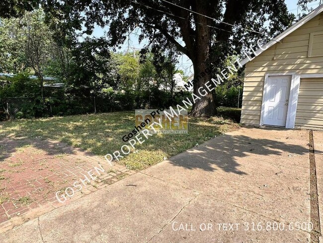 Building Photo - LEASE WITH OPTION TO PURCHASE