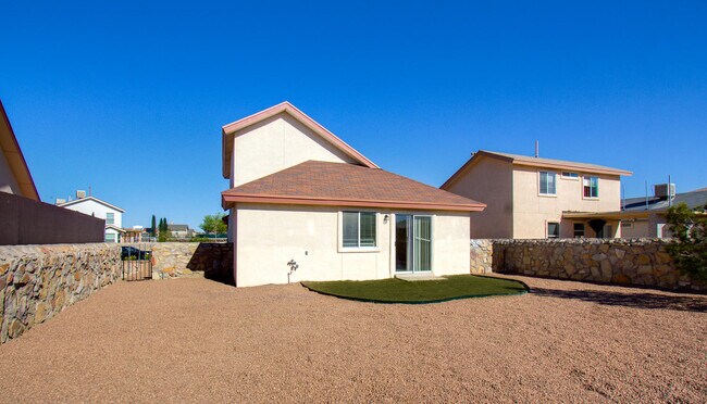 Building Photo - 3445 Tierra Ruby Dr